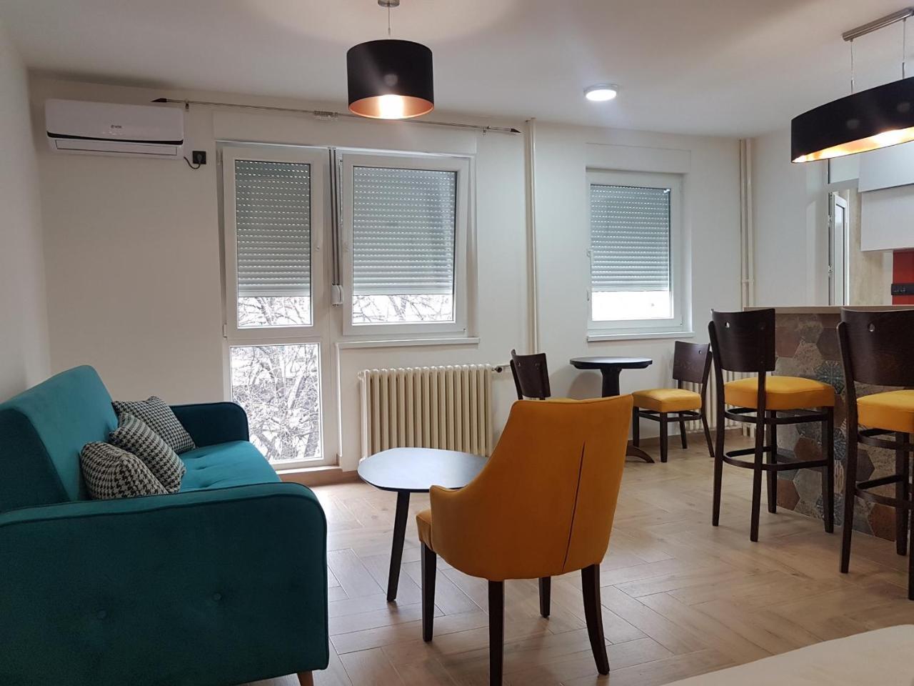 Apartman Simic 2 Valjevo Esterno foto