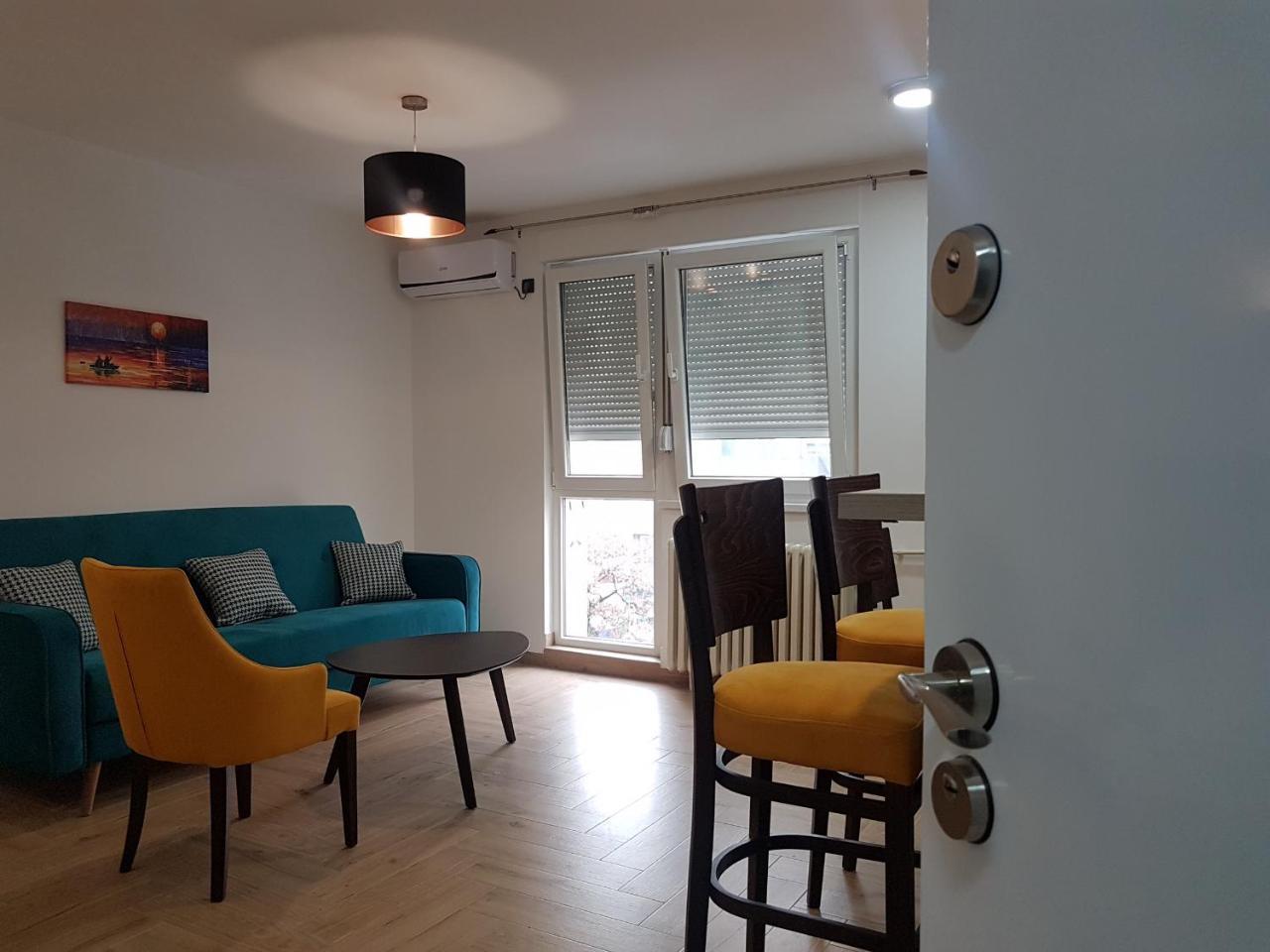 Apartman Simic 2 Valjevo Esterno foto