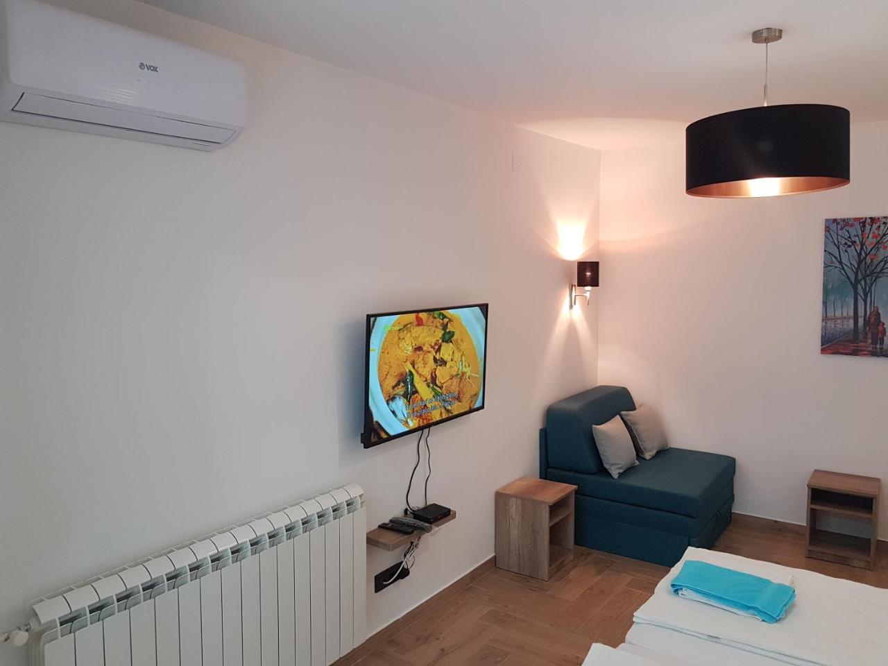 Apartman Simic 2 Valjevo Esterno foto