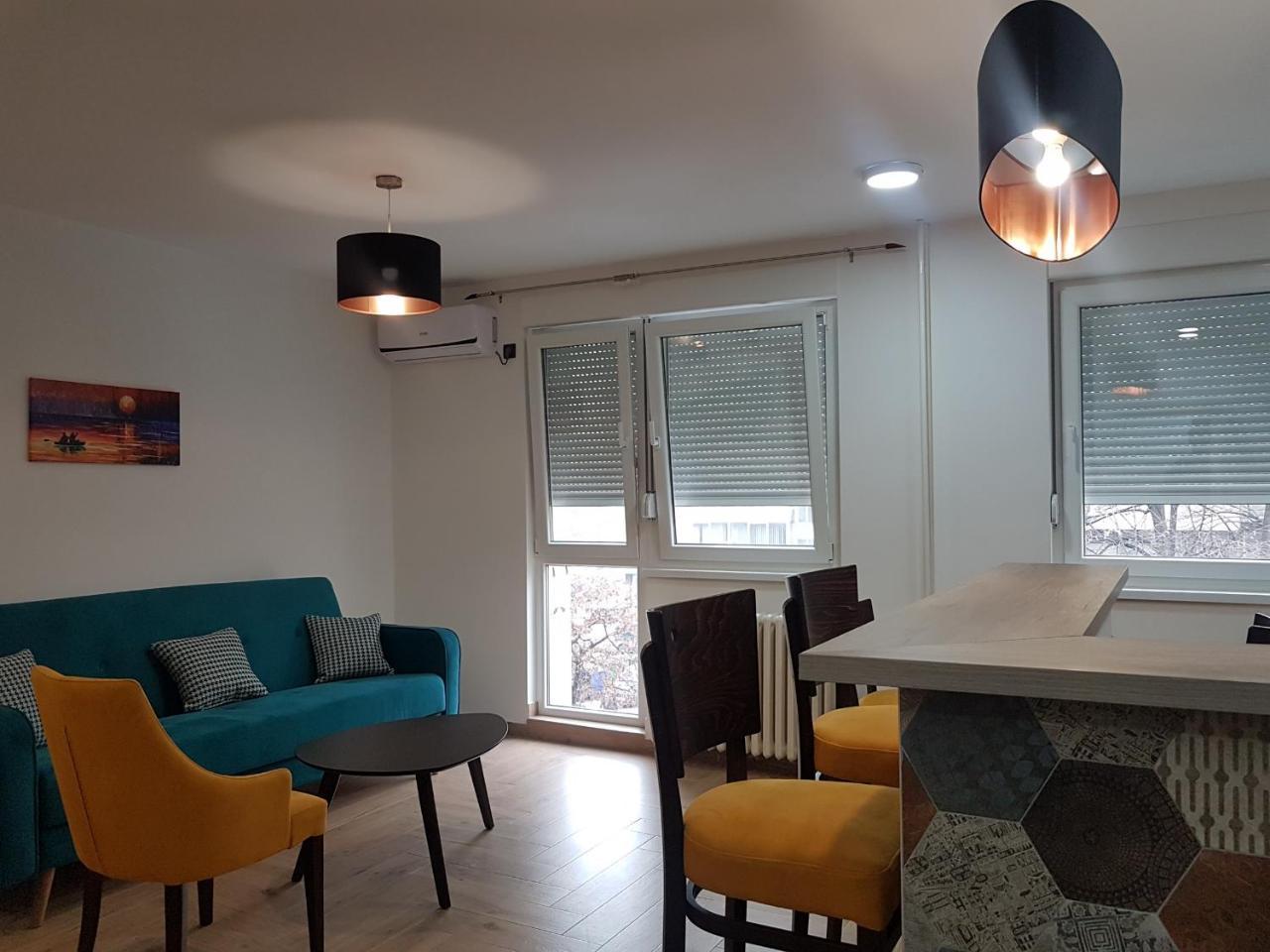 Apartman Simic 2 Valjevo Esterno foto