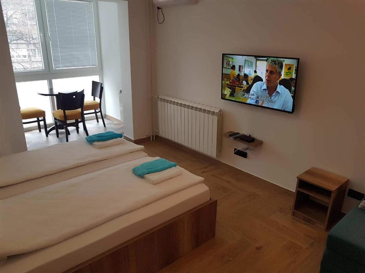 Apartman Simic 2 Valjevo Esterno foto
